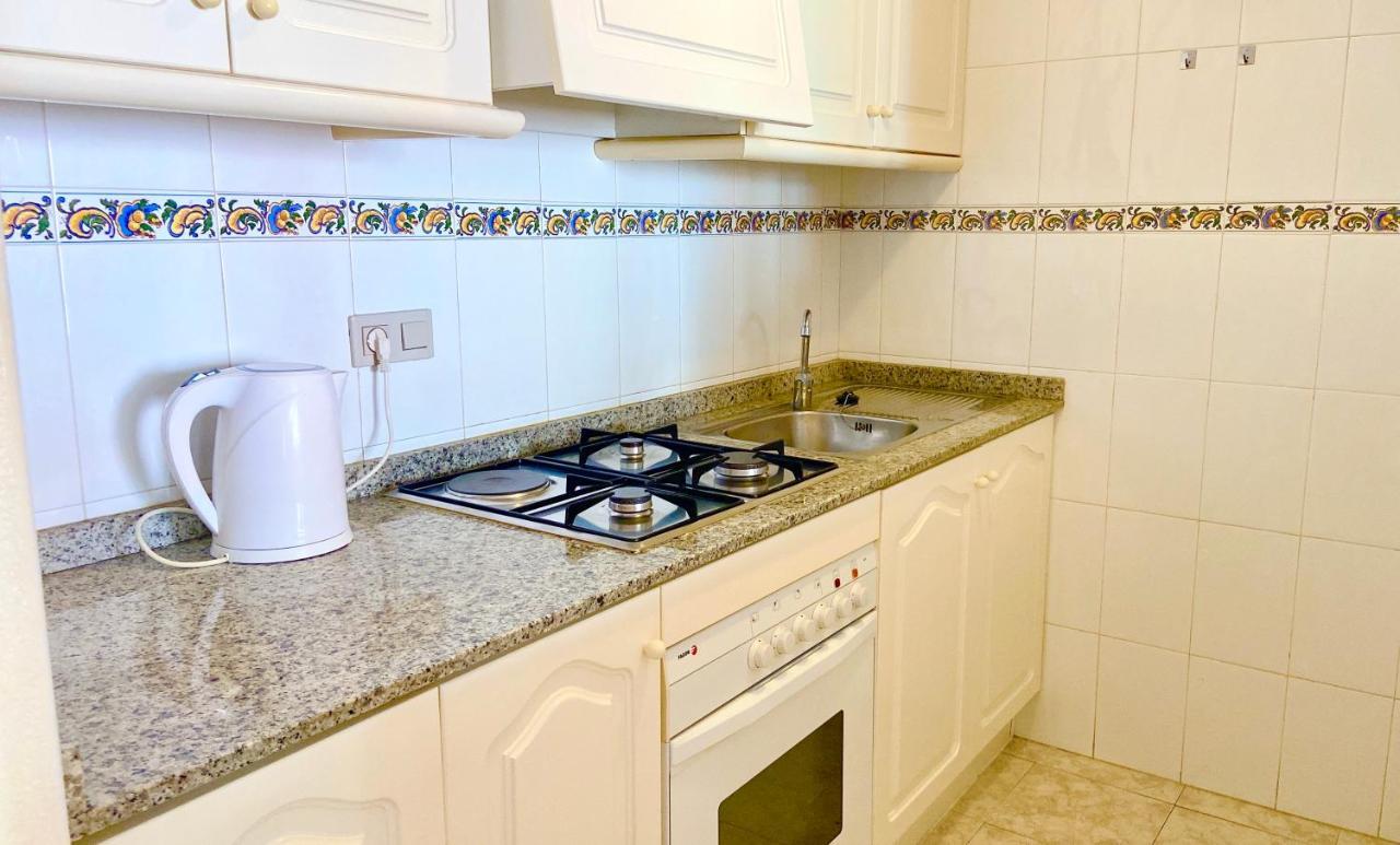 Beautiful Apartment Near Playa De Los Locos Torrevieja Luaran gambar