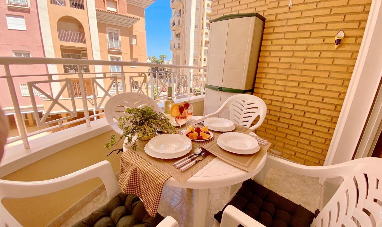Beautiful Apartment Near Playa De Los Locos Torrevieja Luaran gambar